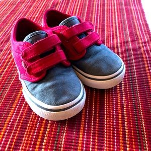 Toddler size 6.5 vans